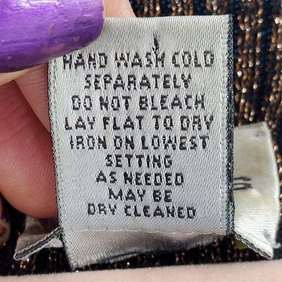 Chico's silk blend v-neck metallic sweater - Picture 3 of 14